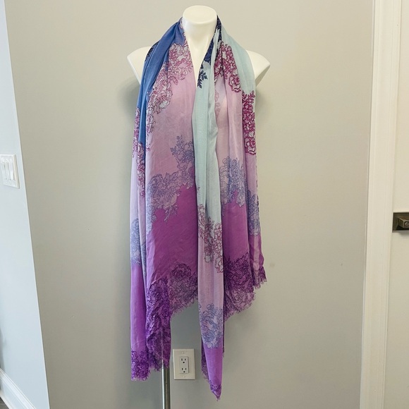 NWT NORDSTROM PURPLE REGENCY LACE PRINT SILK BLEND SCARF WRAP BEACH COVERUP O/S - Picture 9 of 12
